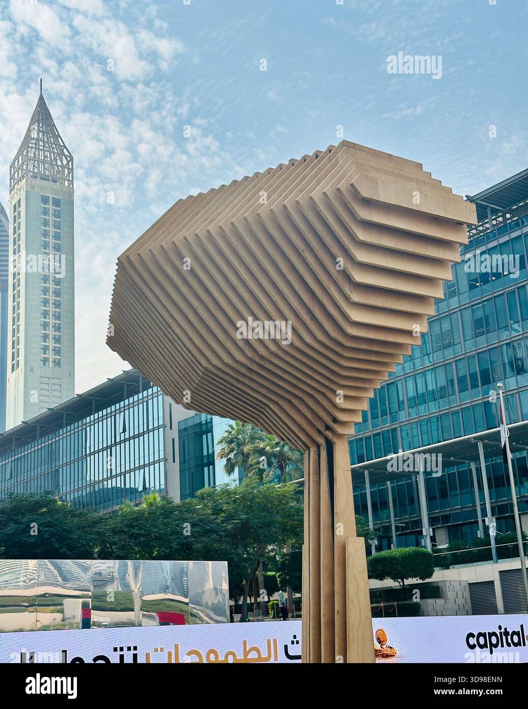 uno nelle tante sculture Foto Stock