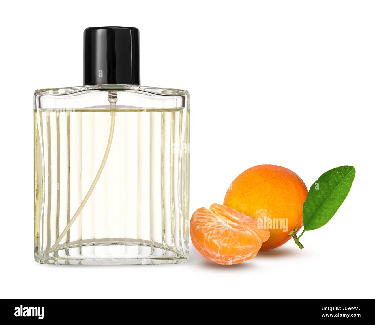 Profumo di agrumi e mandarini freschi isolati su bianco Foto Stock