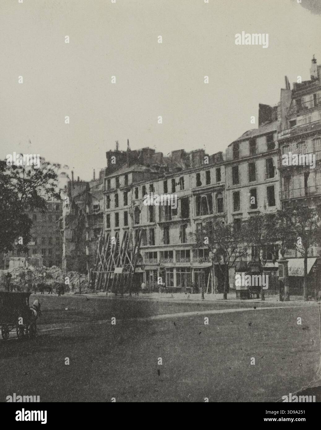 Rue Royale, 8° arrondissement, Parigi. Blancard, Hippolyte, fotografo, tra il 28 maggio 1871 e il 1871, fotografia, Arti grafiche, Fotografia, stampa Platinum, dimensioni - lavoro: altezza: 10 cm, larghezza: 7,9 Foto Stock