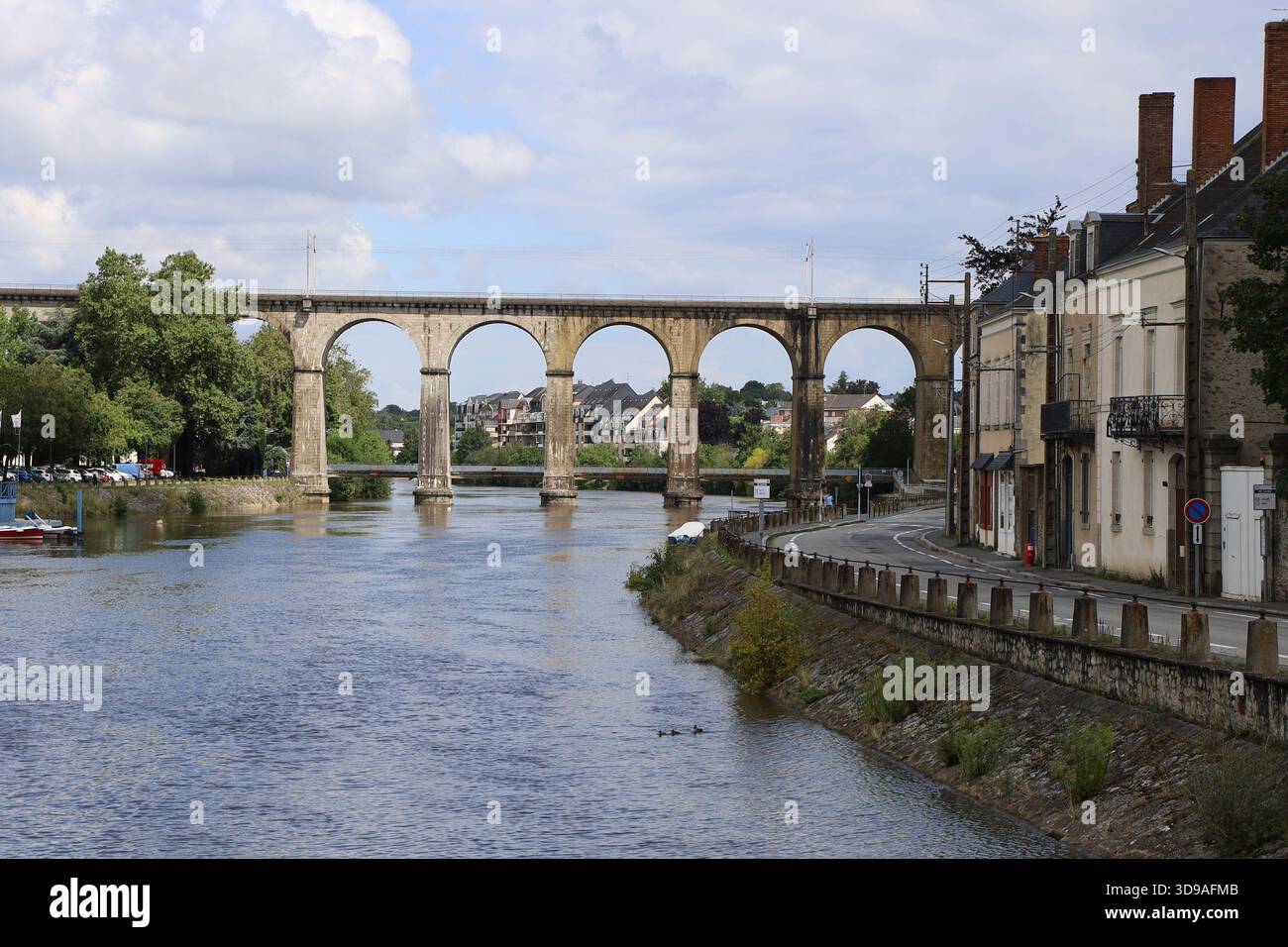 Ville de Laval, département de la Mayenne, Région pays de la Loire, Francia Foto Stock