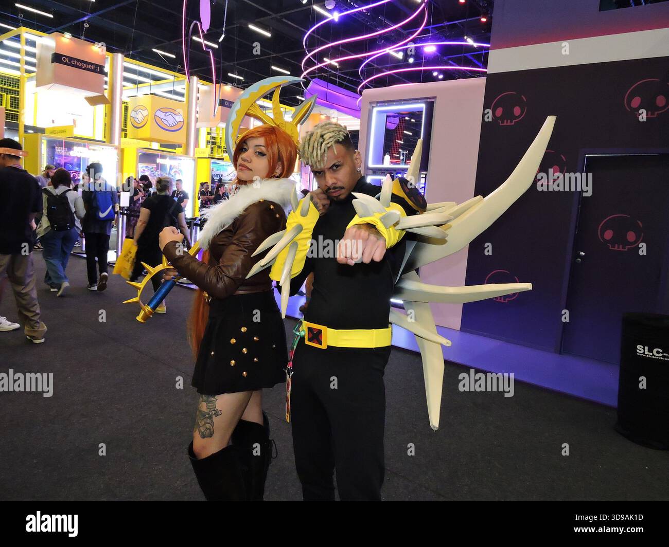 San Paolo, San Paolo, Brasile. 4 dicembre 2025. San Paolo (SP), 04/12/2025 - Cultura/Pop/Cinema/CCXP - il pubblico ha investito in costumi cosplay il secondo giorno della CCXP25 all'Expo di San Paolo. Personaggi come Wolverine, Dr. Doom, Alien, Dragon Ball, Fallout, e Mortal Kombat era tra quelli scelti per quel giorno. (Foto: Leandro Chemalle/Thenews2/Zumapress) (immagine di credito: © Leandro Chemalle/TheNEWS2 via ZUMA Press Wire) SOLO USO EDITORIALE! Non per USO commerciale! Foto Stock