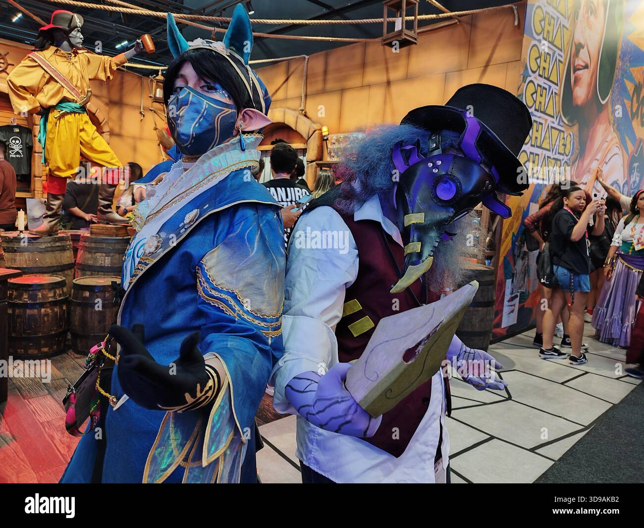 San Paolo, San Paolo, Brasile. 4 dicembre 2025. San Paolo (SP), 04/12/2025 - Cultura/Pop/Cinema/CCXP - il pubblico ha investito in costumi cosplay il secondo giorno della CCXP25 all'Expo di San Paolo. Personaggi come Wolverine, Dr. Doom, Alien, Dragon Ball, Fallout, e Mortal Kombat era tra quelli scelti per quel giorno. (Foto: Leandro Chemalle/Thenews2/Zumapress) (immagine di credito: © Leandro Chemalle/TheNEWS2 via ZUMA Press Wire) SOLO USO EDITORIALE! Non per USO commerciale! Foto Stock