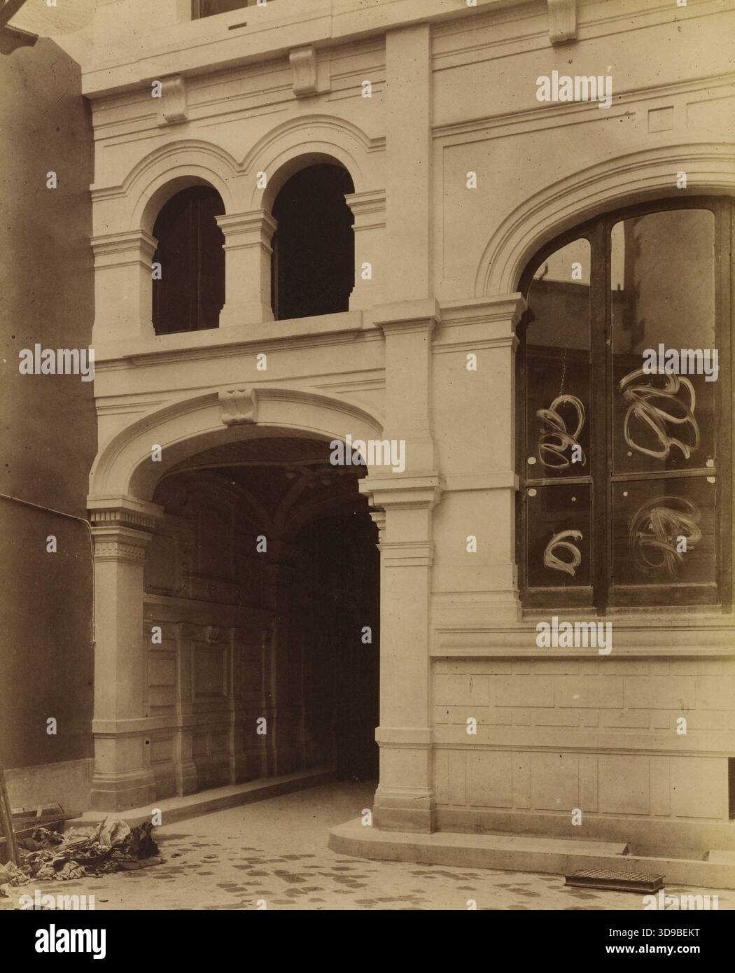 Parigi, Hôtel Reinach, Avenue Van Dyck, 8° arrondissement, Parigi. Normand, Alfred Nicolas, fotografo, Array, Fotografia, arti grafiche, Fotografia, dimensioni - ArtWork: altezza: 22,3 cm, larghezza: 15,1 Foto Stock