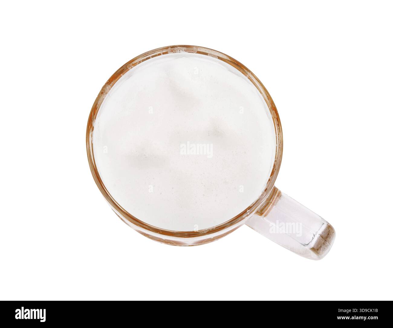 Bicchiere di fresca birra lager sul tavolo bianco Foto Stock