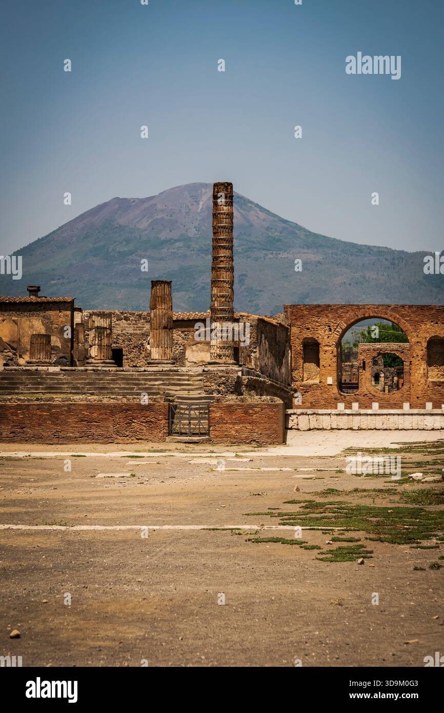 Italia, Campania, sito archeologico di Pompei. Il Forum. Foto Stock