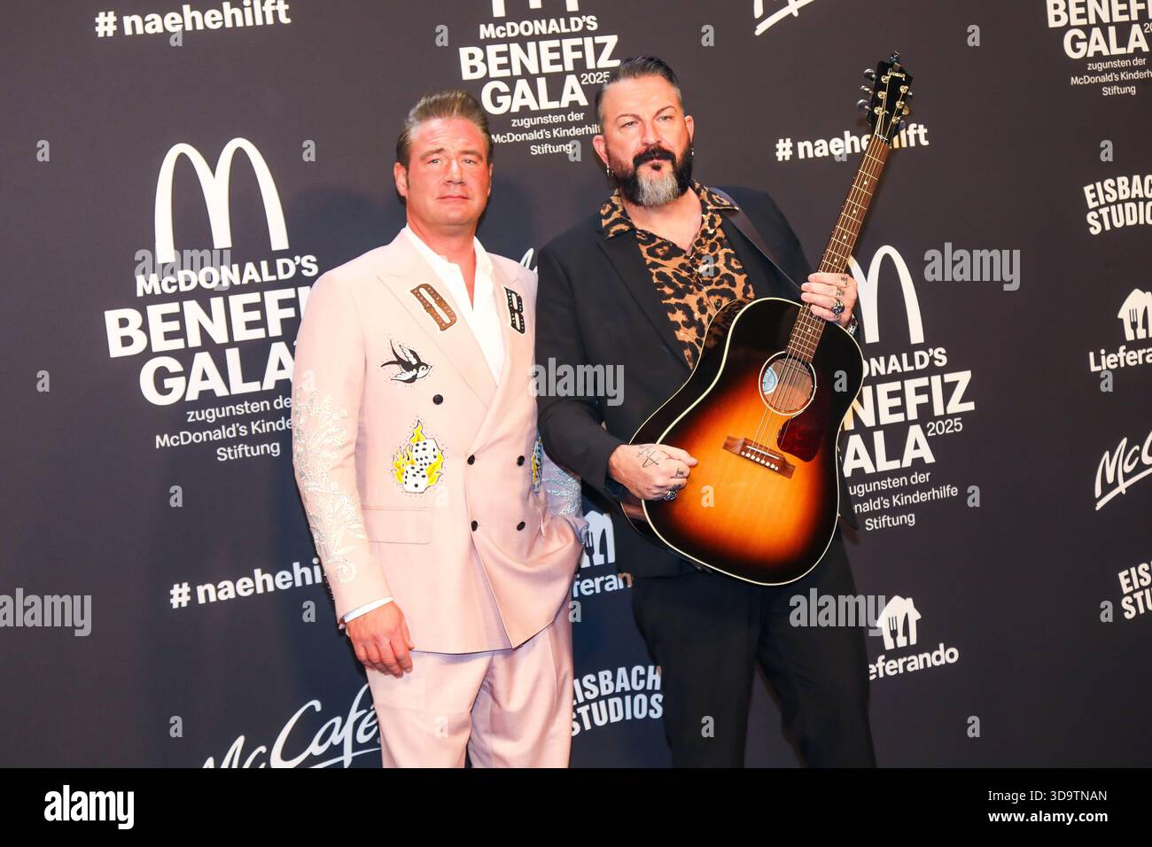 München, Germania. 6 dicembre 2025. München, 06.12.2025 Sasha bei der McDonald's Benefiz-Gala 2025 a München foto: Matthias Gränzdörfer credito: Mgfoto/Alamy Live News Foto Stock