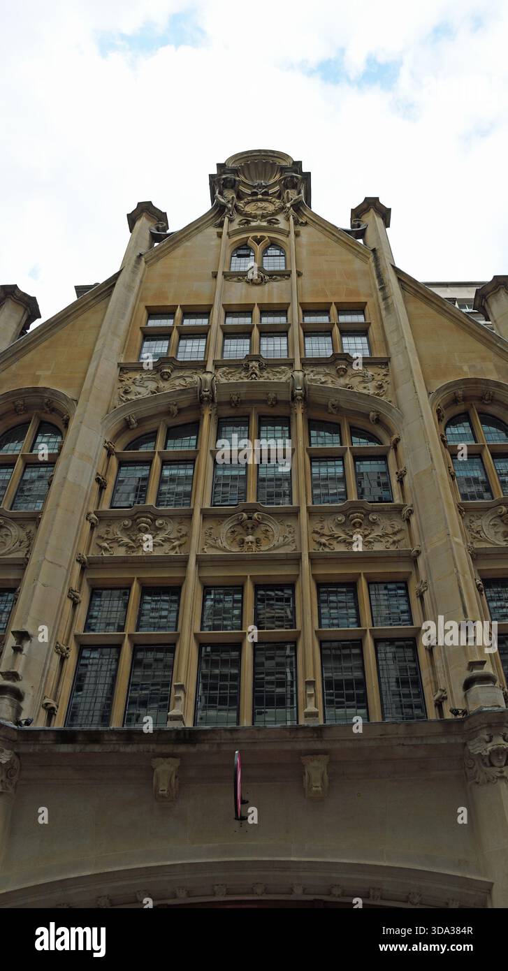 Buchanon Distillery, Holborn, Londra, Regno Unito. Black & White è un whisky scozzese prodotto da Diageo in Scozia. È stato originariamente prodotto dalla Foto Stock