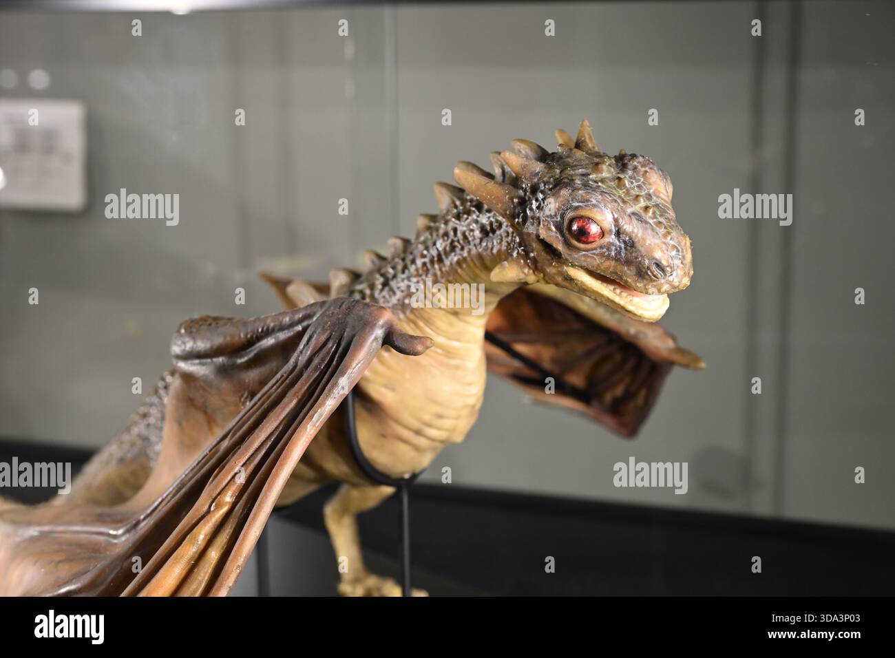 Baby Viserion VFX burattino Game of Thrones (serie TV, 2011-2019) Foto Stock