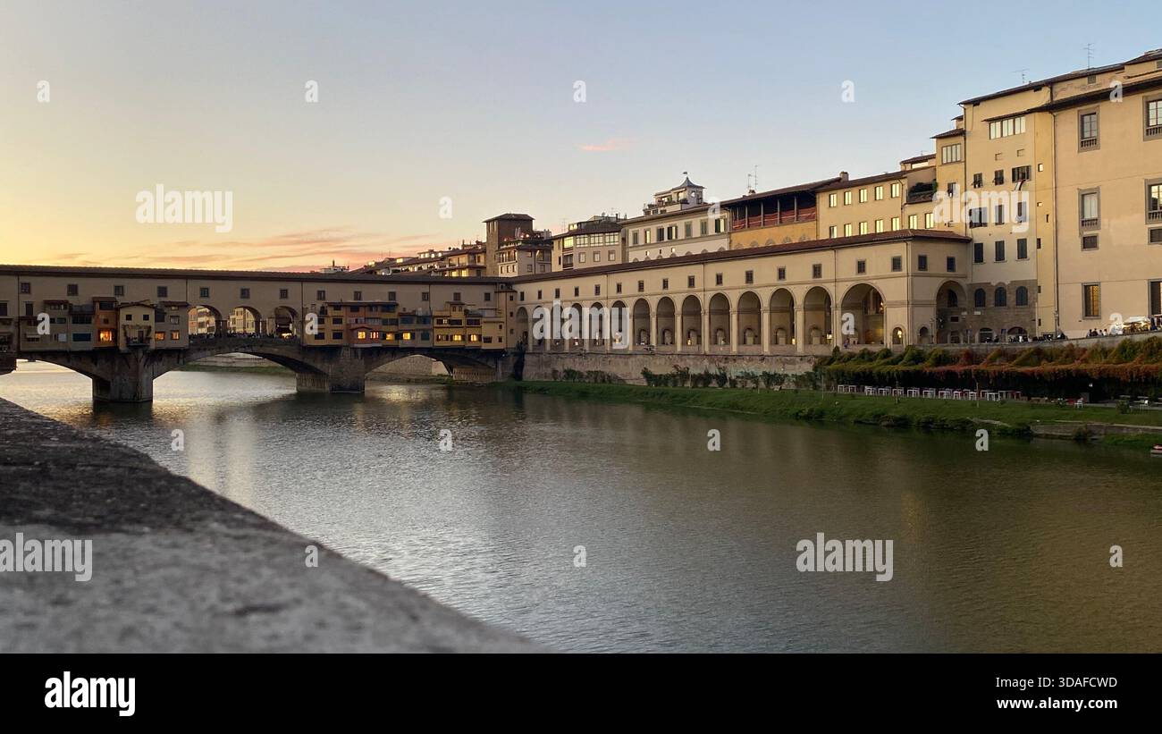 Tramonto a Ponte Veccio Foto Stock