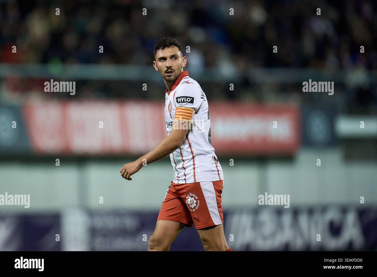 Ivan Martin del Girona FC durante la partita di Copa del Rey tra l'Ourense CF e il Girona FC ha giocato all'o Couto Stadium il 3 dicembre 2025 a Ourense, in Spagna. (Foto di Pedro Mina / PRESSIN) Foto Stock
