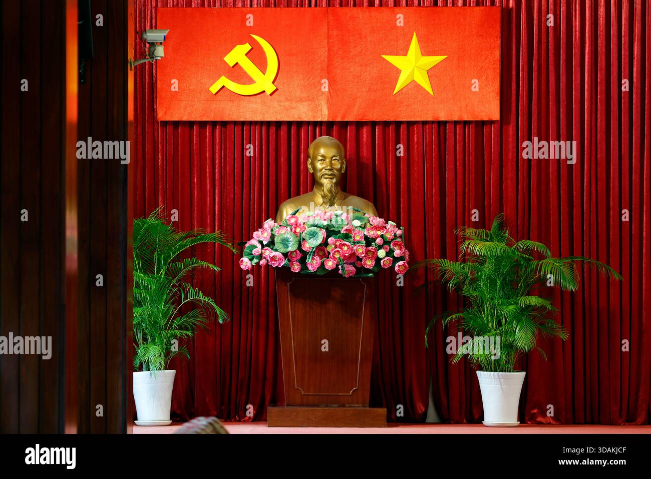 La riunificazione o Palazzo dell'indipendenza. Era l'edificio governativo del governo sudvietnamita. Presidente ho chi min. Ho chi Minh. Foto Stock