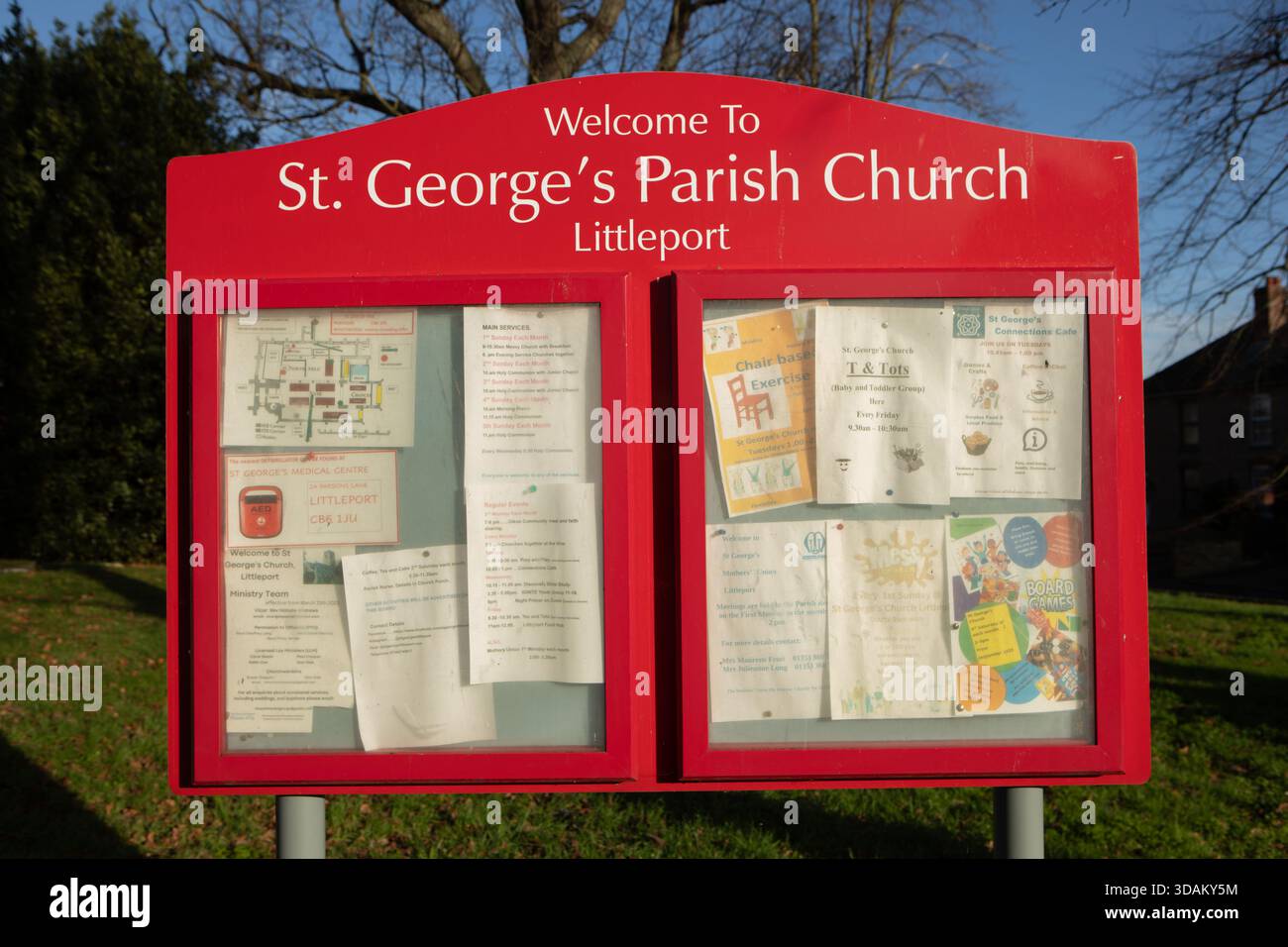 Bacheca, St. Georges Church Littleport, Cambridgeshire Foto Stock