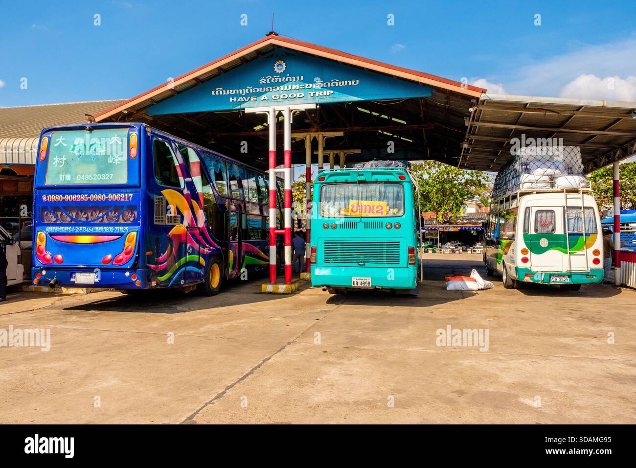 La stazione degli autobus di Savannakhet, Laos, Sud Est Asiatico Foto Stock