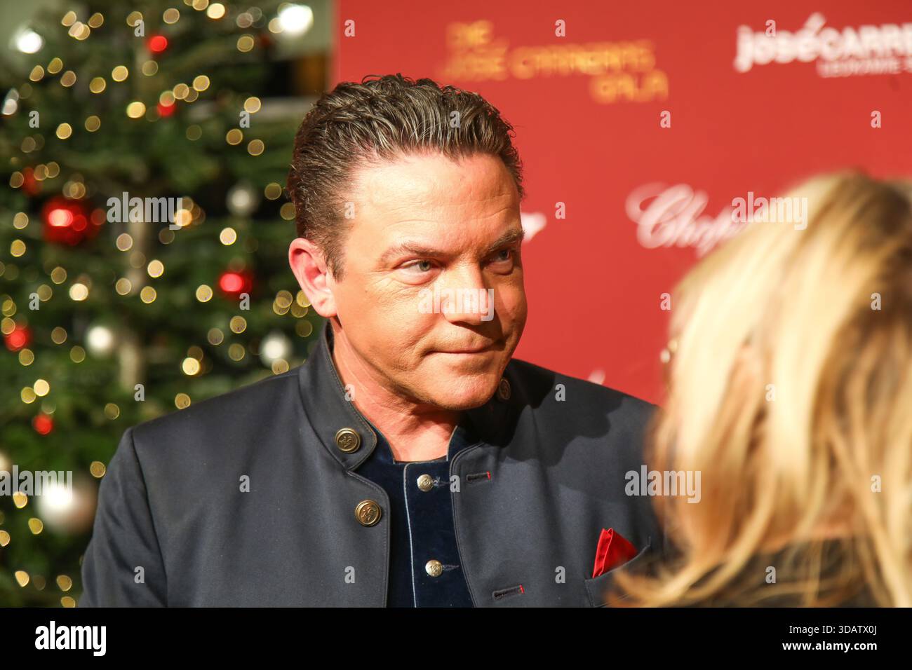 Stefan Mross bei der 31. José Carreras Gala a Lipsia foto: Matthias Gränzdörfer Foto Stock