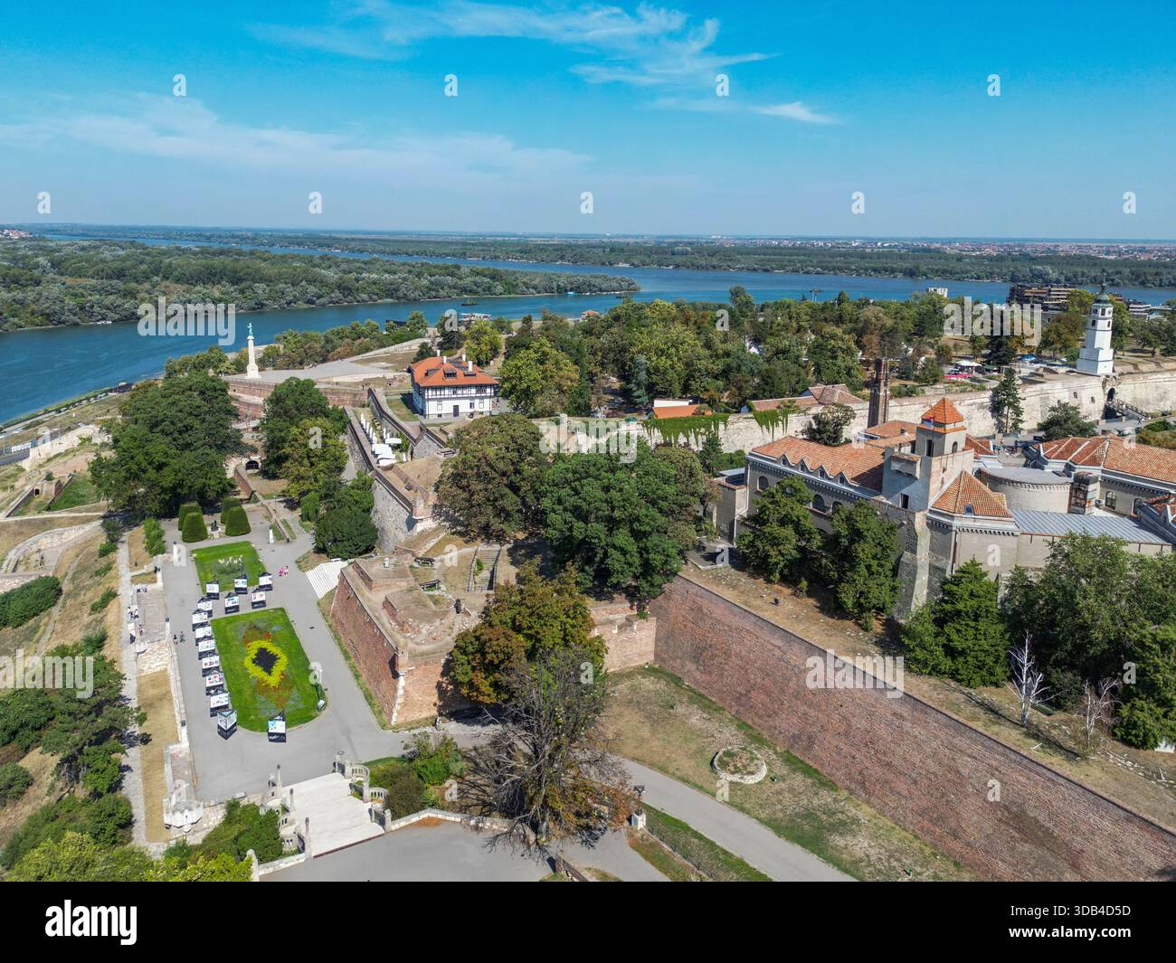 Vista aerea dei giardini del parco della fortezza di Belgrado nella città vecchia (Stari Grad), Belgrado, Serbia, Europa Foto Stock