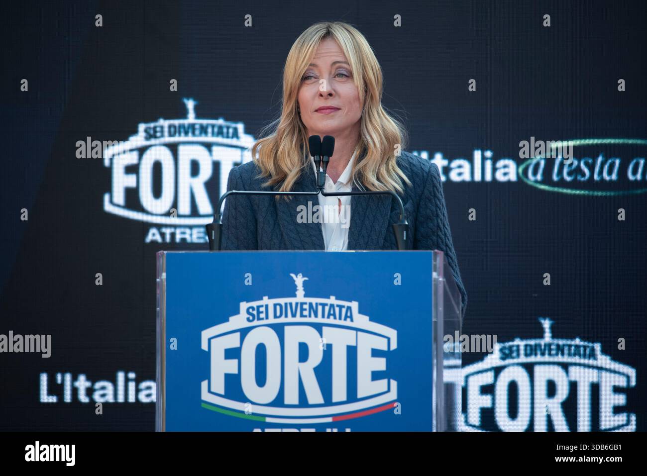Roma, Italia. 14 dicembre 2025. Giorgia Meloni, Presidente del Consiglio dei Ministri, partecipa ad Atreju 2025. Solo per uso editoriale, non per uso commerciale. Diego Nangano cappello/Alamy Live News Foto Stock