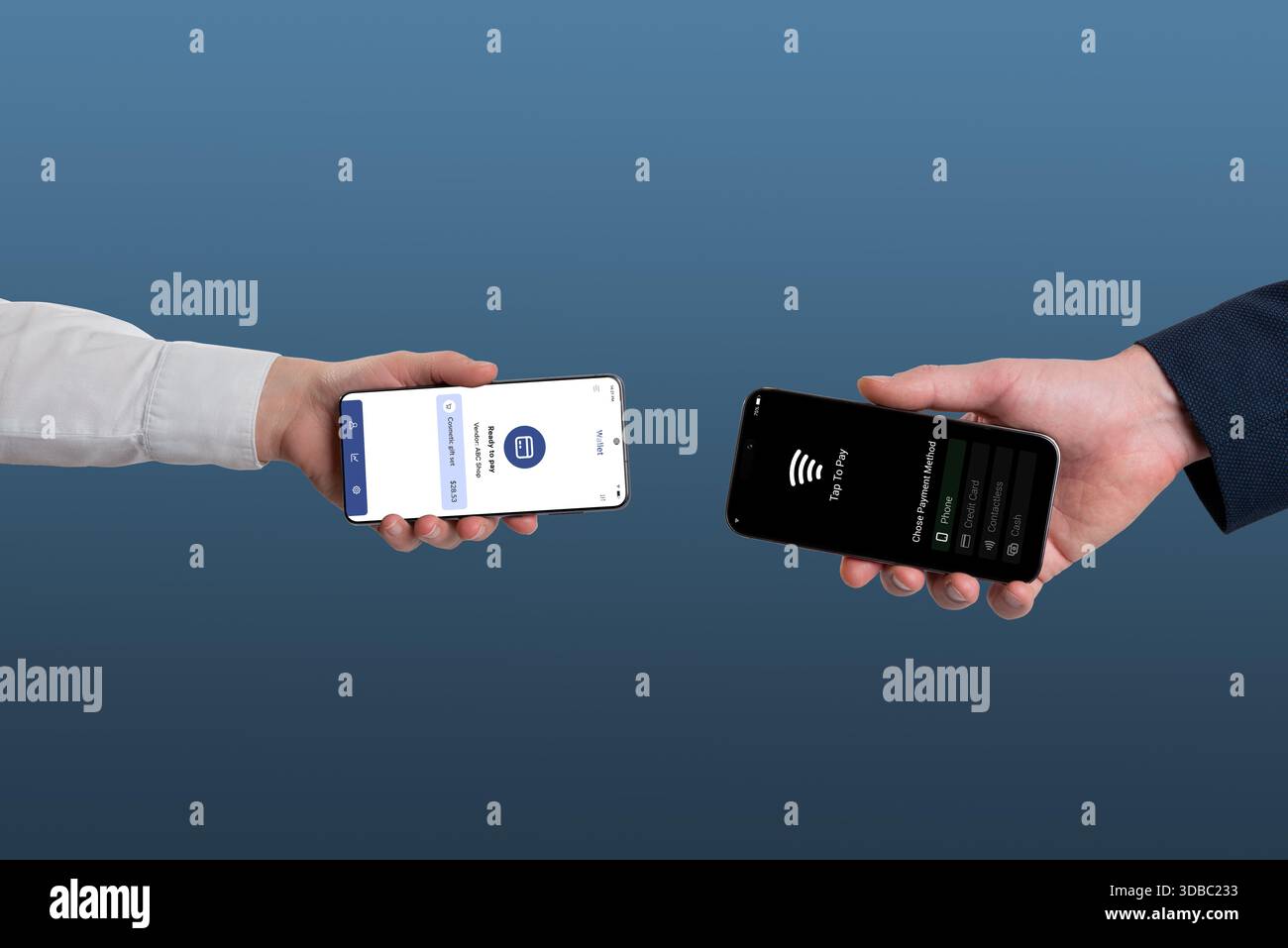 Smartphone con schermi pronti per il pagamento e "tap to pay", che rappresentano il pagamento senza contatto da telefono a telefono e la moderna tecnologia fintech Foto Stock