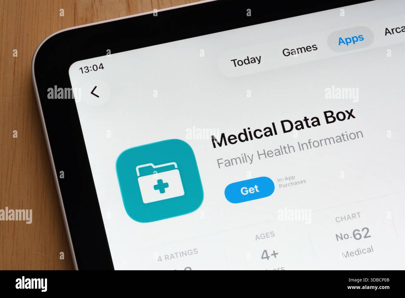 Medical Data Box la popolare app per la salute evidenziata nella pagina App Store di Apple iPad. Stafford, Regno Unito, 15 dicembre 2025 Foto Stock