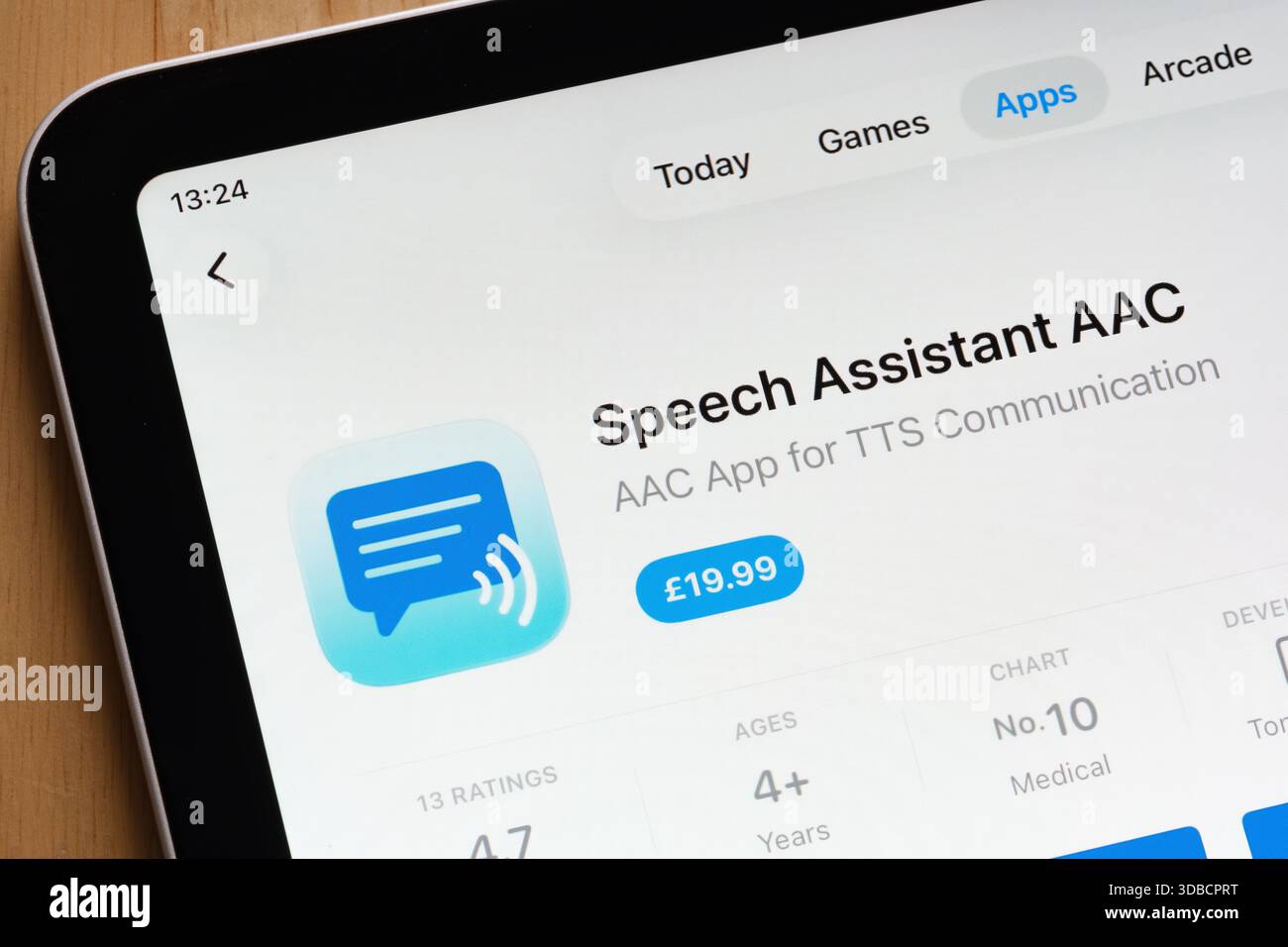Assistente vocale AAC popolare applicazione di salute evidenziata nella pagina App Store di Apple iPad. Stafford, Regno Unito, 15 dicembre 2025 Foto Stock