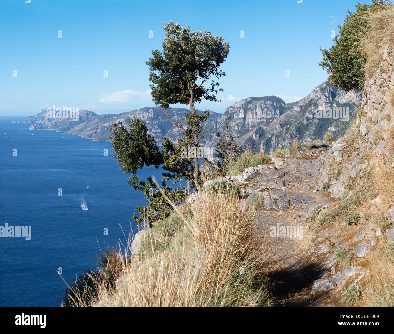 Sentiero degli dei - l'escursione costiera amalfitana - Sentiero degli dei - Costiera Amalfitana Foto Stock