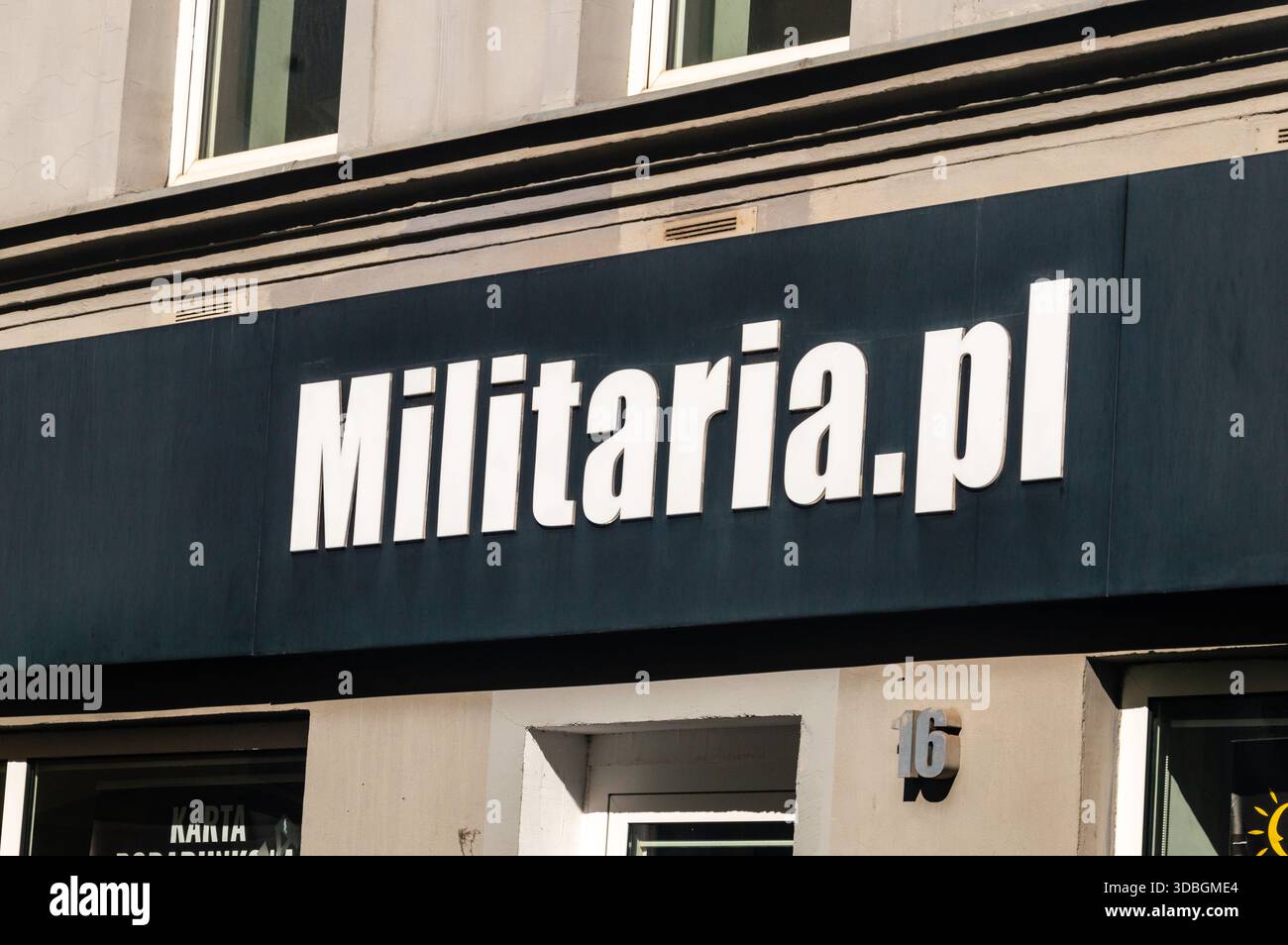 Breslavia, Polonia - 21 settembre 2025: Logo e segno di Militaria.pl Foto Stock