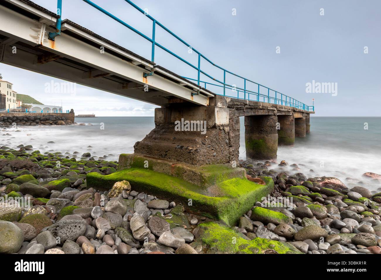 Spiaggia di Stony a Santa Cruz, Madeira Foto Stock