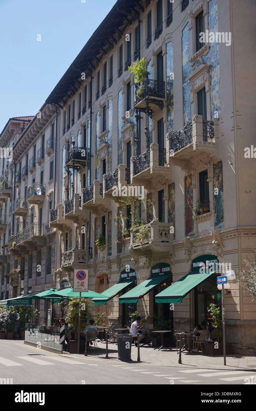 Italia, Milano, via Foto Stock