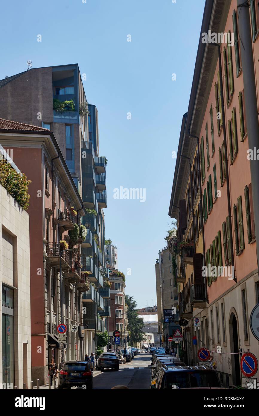 Italia, Milano, via Foto Stock
