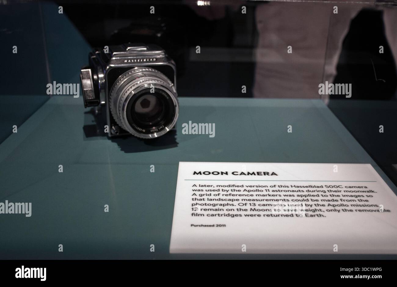 Serie simile di telecamere lunari (Hasselblad 500C) che è stata utilizzata dagli astronauti della NASA Apollo 11 durante la loro passeggiata lunare Foto Stock
