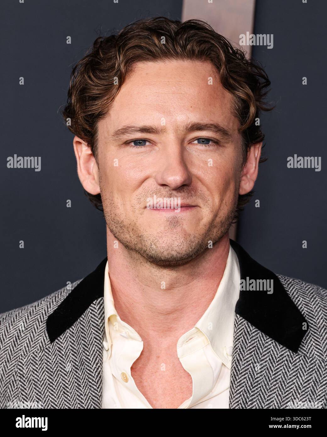 HOLLYWOOD, LOS ANGELES, CALIFORNIA, Stati Uniti - 14 DICEMBRE: L'attore americano Lewis Pullman arriva alla premiere di Los Angeles di "The Testament of Ann Lee" della Searchlight Pictures tenutasi presso l'Academy of Motion Picture Arts and Sciences - Linwood Dunn Theater il 14 dicembre 2025 a Hollywood, Los Angeles, California, Stati Uniti. (Foto di Xavier Collin/Image Press Agency) Foto Stock
