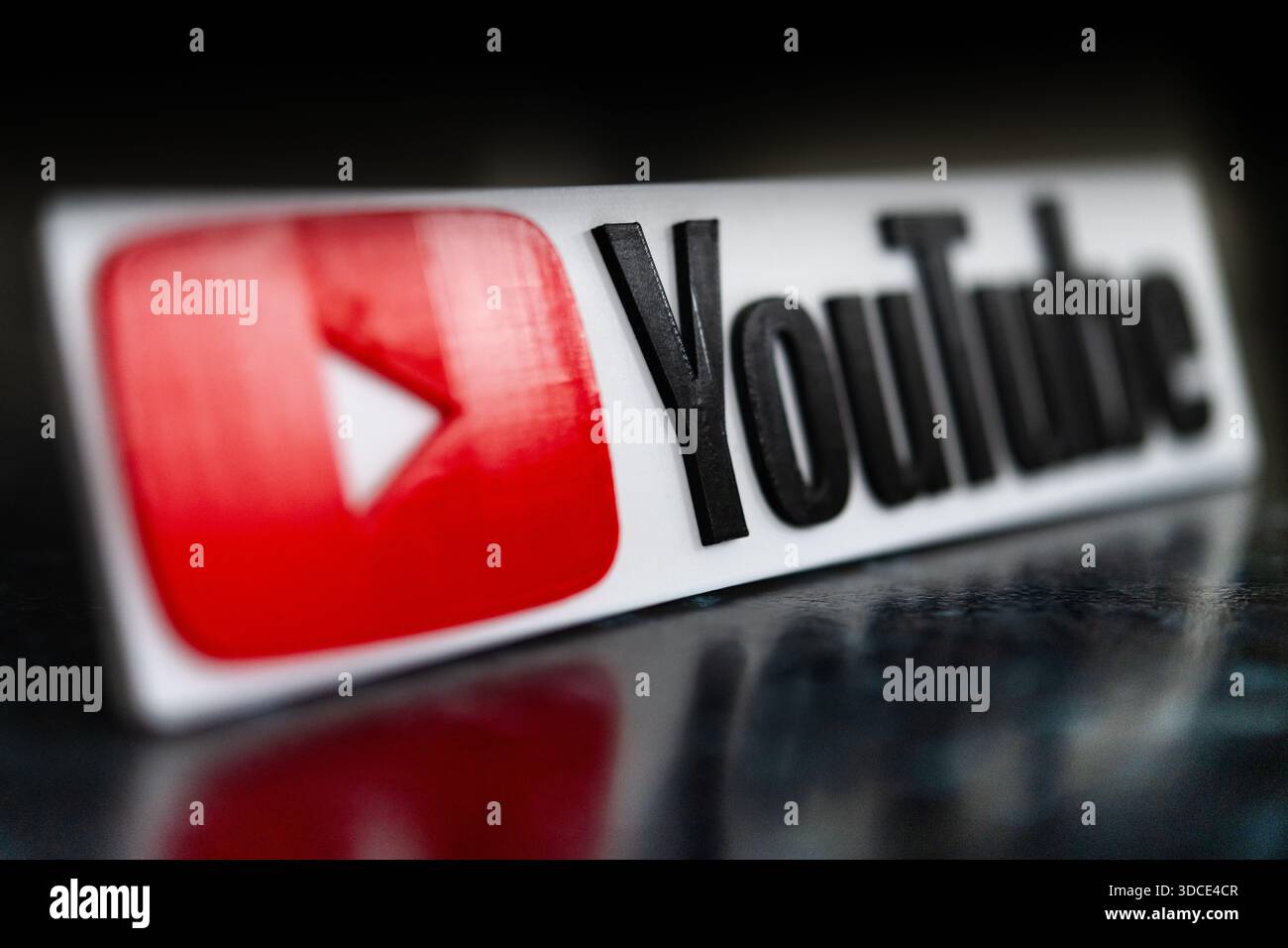 YouTube è una piattaforma americana di social media e condivisione di video online di proprietà di Google Foto Stock