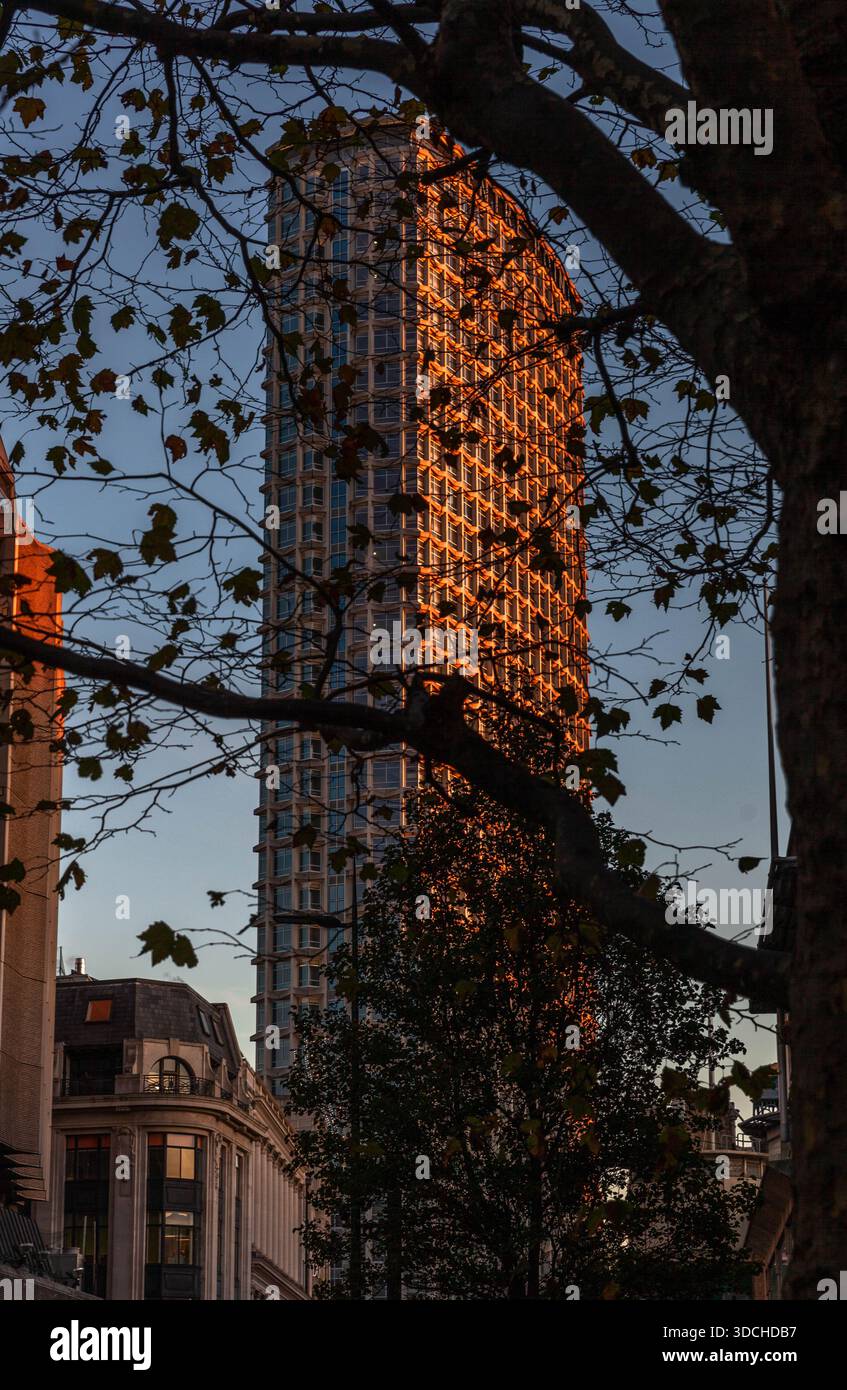 The Center Point Building, Londra, Inghilterra, Regno Unito. Foto Stock