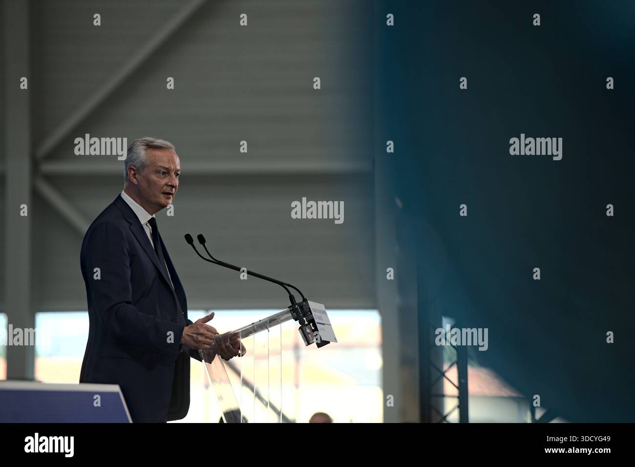 FRANCIA, BLAGNAC, 2023-07-10.intervento di Bruno le Maire, Ministro dell'economia e delle Finanze, all'inaugurazione della catena di montaggio di AIRBUS. Foto Stock