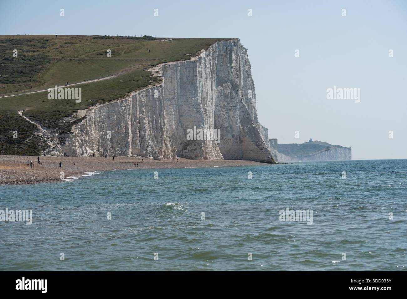 Le imponenti scogliere Seven Sisters si affacciano sul canale inglese, in Inghilterra Foto Stock