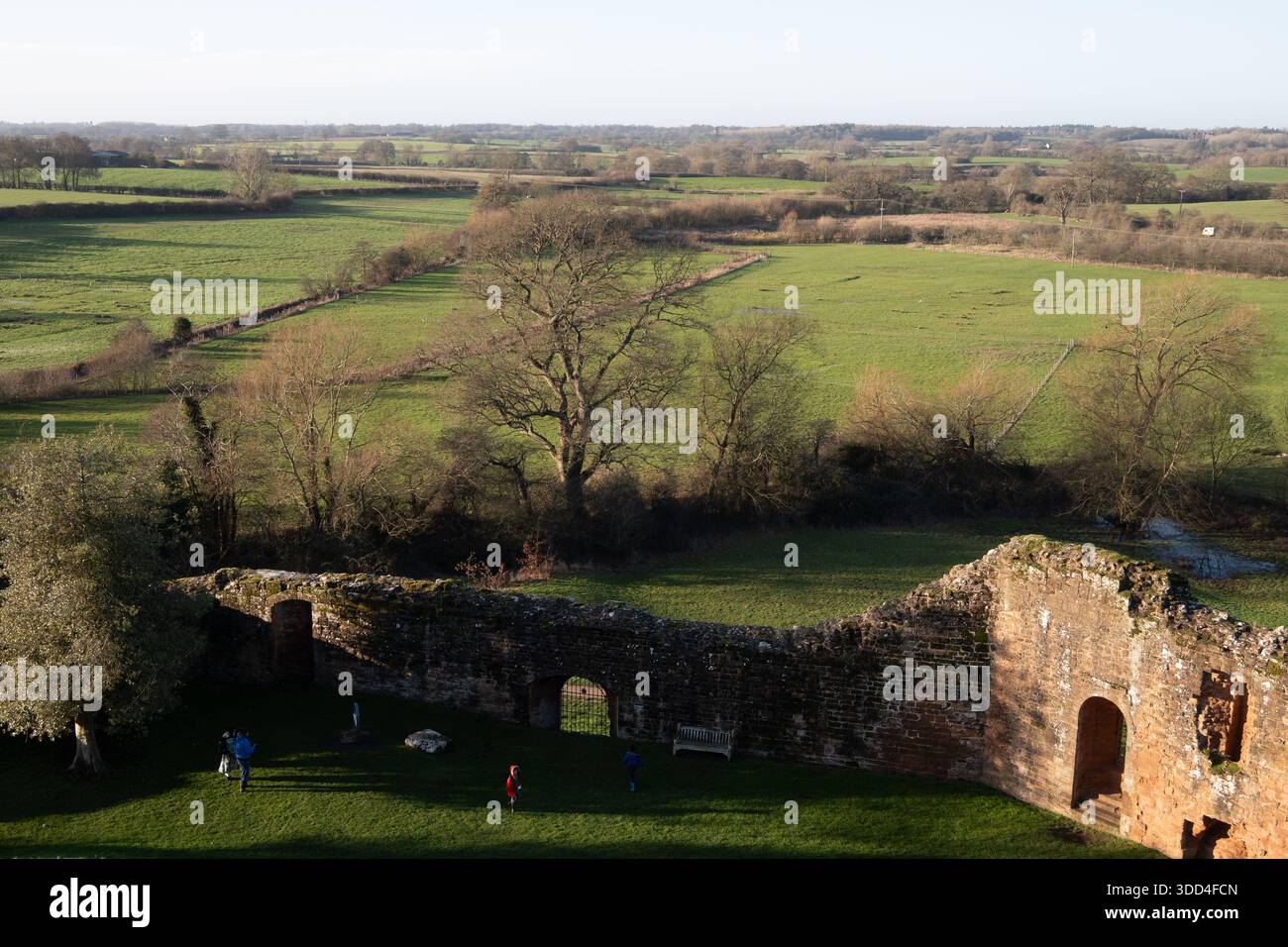 Paesaggio dal castello di Kenilworth in inverno, Warwickshire, Inghilterra, Regno Unito Foto Stock