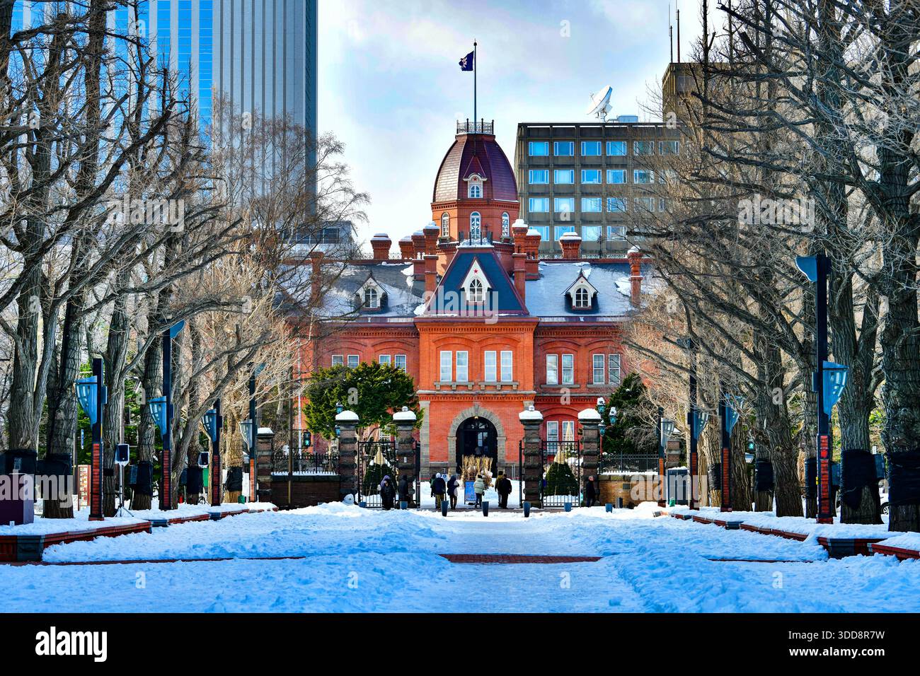 Giappone - 18 dicembre 2025: Veduta dell'ex Ufficio governativo di Hokkaido durante l'inverno a Sapporo, Hokkaido, Giappone Foto Stock