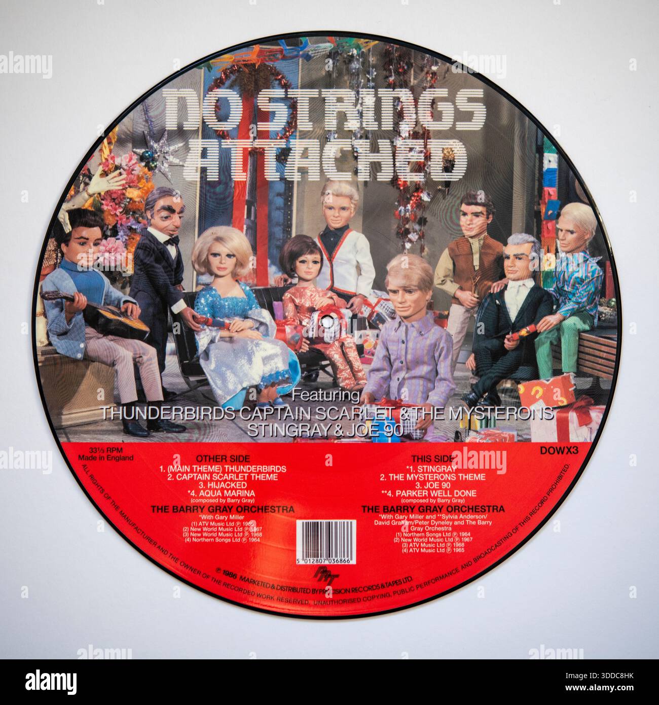 Disco fotografico dell'album No Strings Attached della Barry Gray Orchestra con temi della serie televisiva di Gerry Anderson, come Thunderbirds Foto Stock