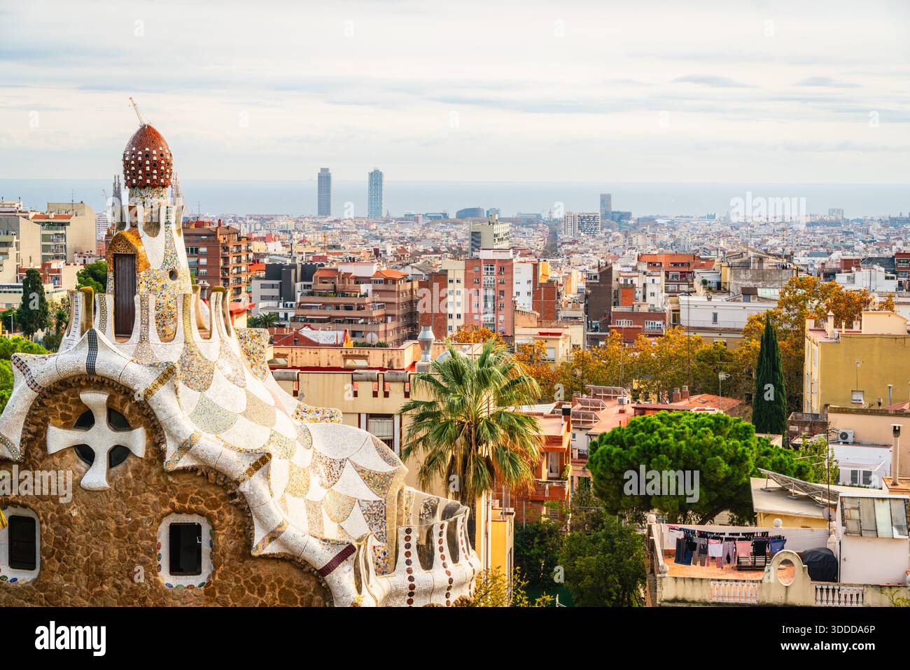 Il famoso Parco Guell di Barcellona creato da Antoni Gaudí Foto Stock