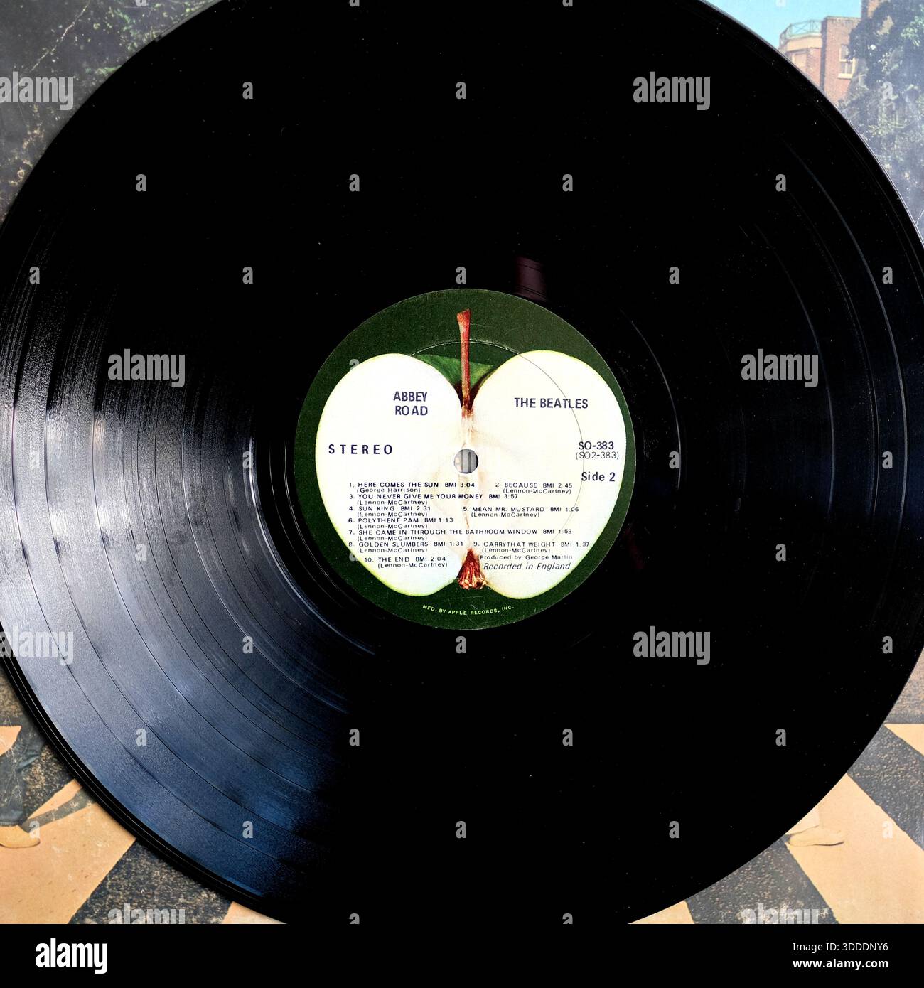 Side 2 of the Abbey Road vinyl record, l'undicesimo album in studio dei Beatles, pubblicato il 26 settembre 1969 dalla Apple Records. Foto Stock