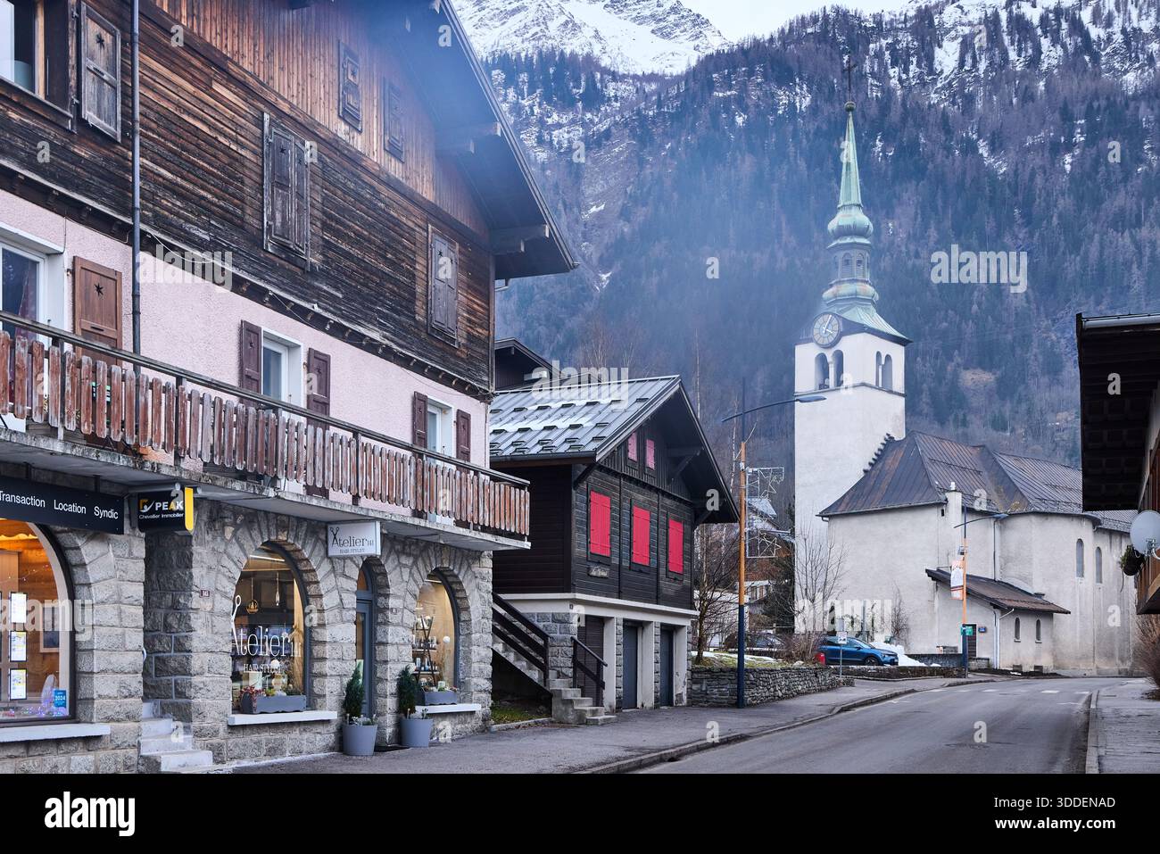 Chiesa del villaggio Les Houches, Kirche St-Jean-Baptiste Foto Stock