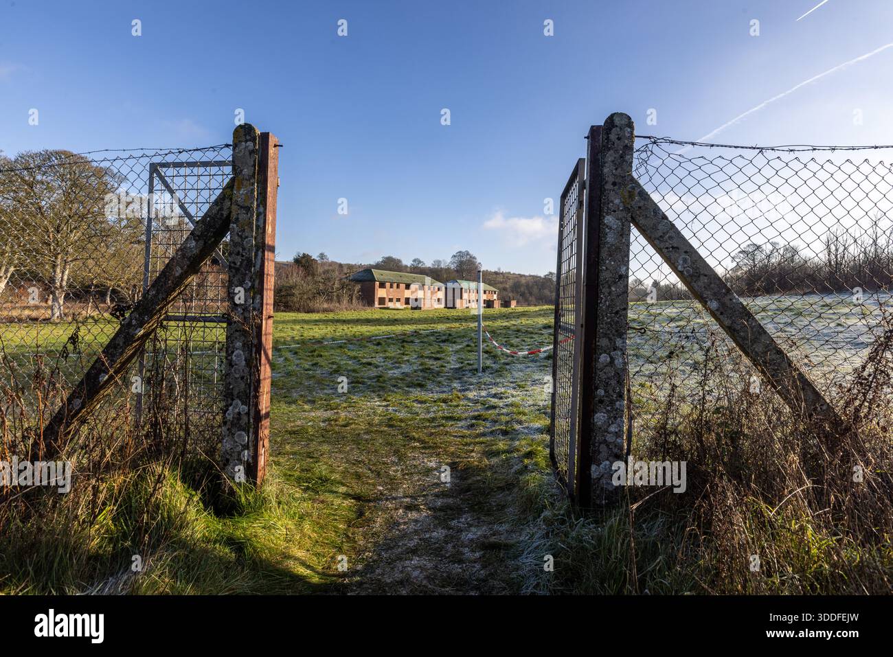 Imber è un villaggio disabitato ed ex parrocchia civile all'interno dell'area di addestramento dell'esercito britannico, ora nella parrocchia di Heytesbury, nella pianura di Salisbury, Foto Stock
