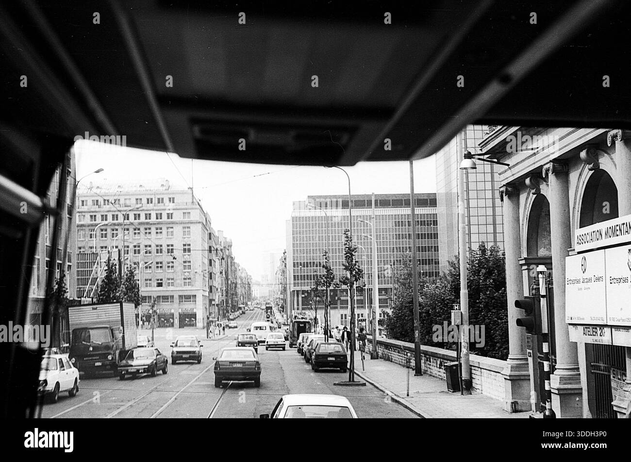 Bruxelles, Belgio, anni '1980: Vista sulla strada della città Foto Stock