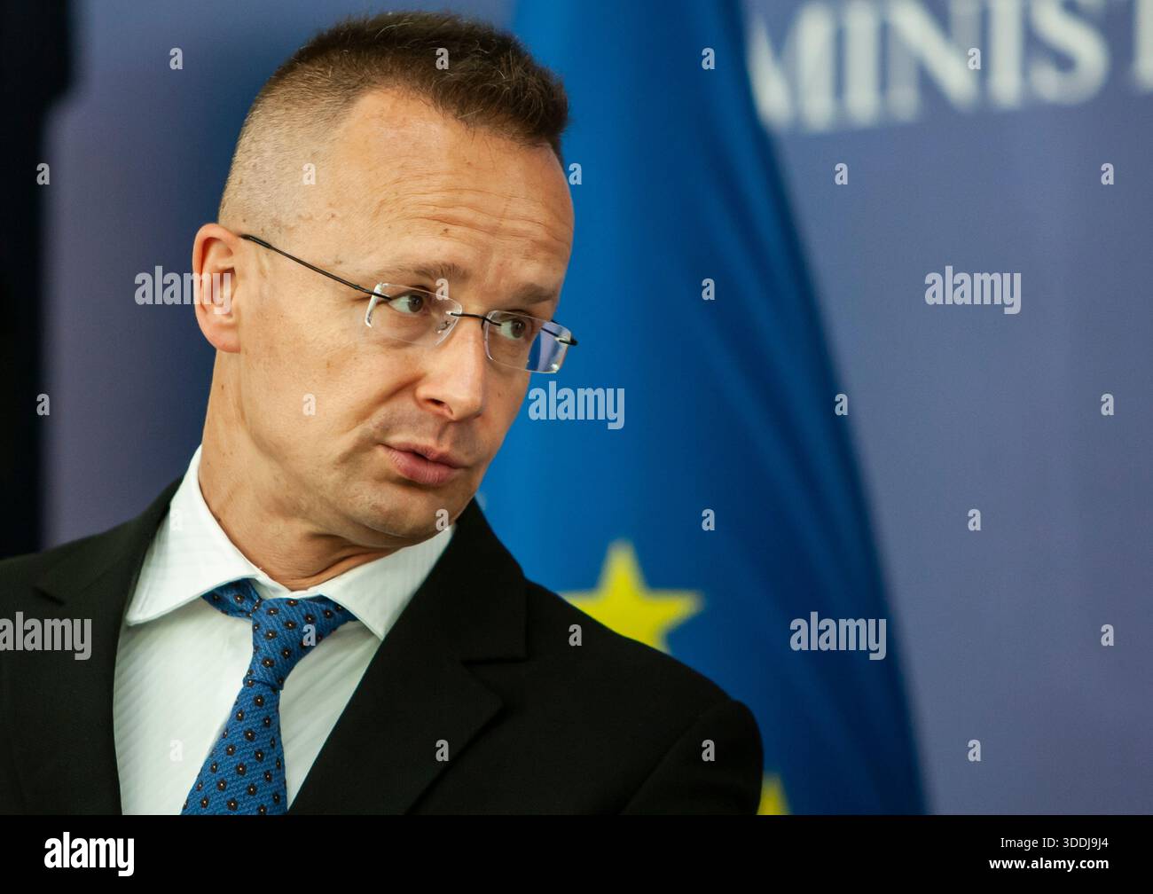 Chisinau, Moldavia - 24 maggio 2023: Il ministro degli affari esteri e del commercio dell'Ungheria, Péter Szijjàrtó, in visita a Chisinau. Foto Stock