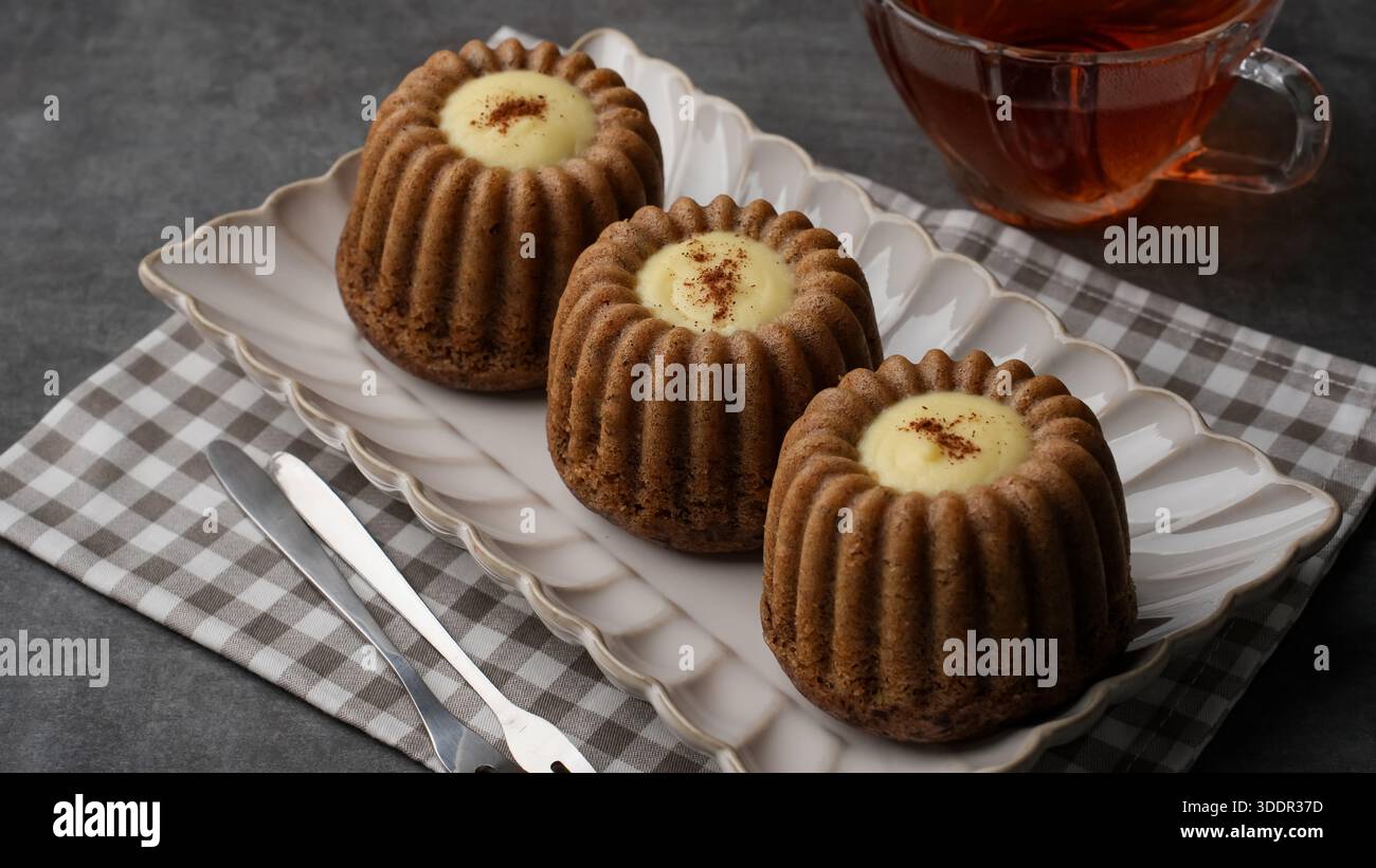 Bolu Pisang, deliziosa torta alla banana con cannella, senza glutine Foto Stock