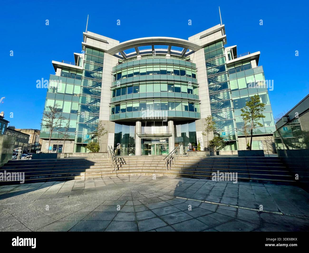 Princes Exchange, uffici commerciali a Tollcross, Edimburgo, Scozia - Immagine stock catturata con smartphone