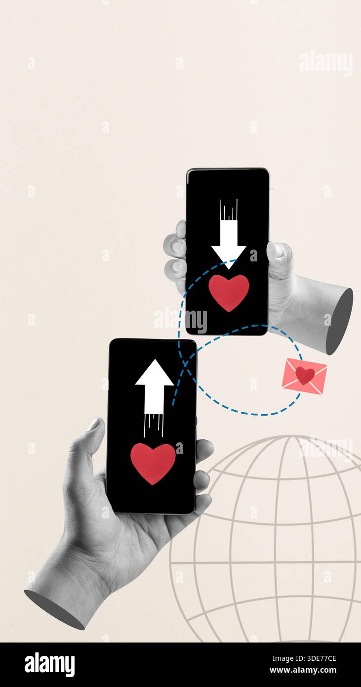 Due mani tengono in mano gli smartphone e inviano messaggi d'amore tramite Internet, illustrati da cuori e da una busta. Arte collage. Con Foto Stock