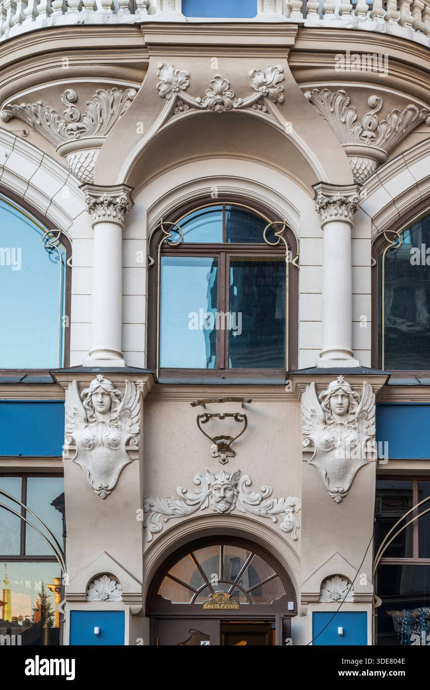 Architettura Art Nouveau nella città vecchia, riga, Lettonia Foto Stock