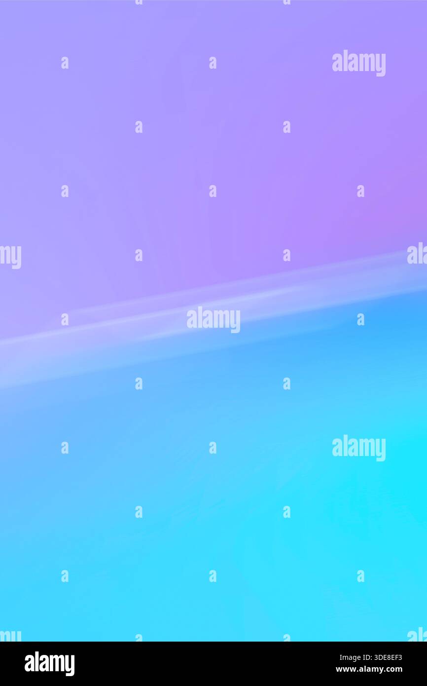 Illustrazione a gradiente verticale uniforme che passa dal viola lavanda in alto al blu ciano in basso, design minimalista con sfumature sottili. Foto Stock
