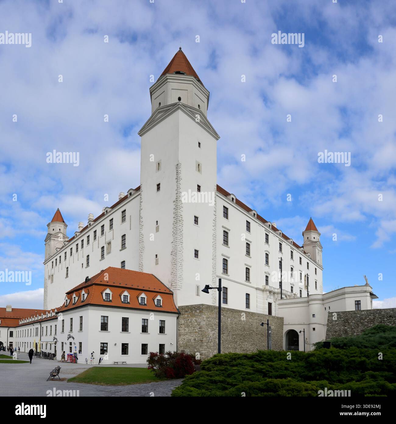 Vista del castello di Bratislava, Bratislava, Slovacchia Foto Stock