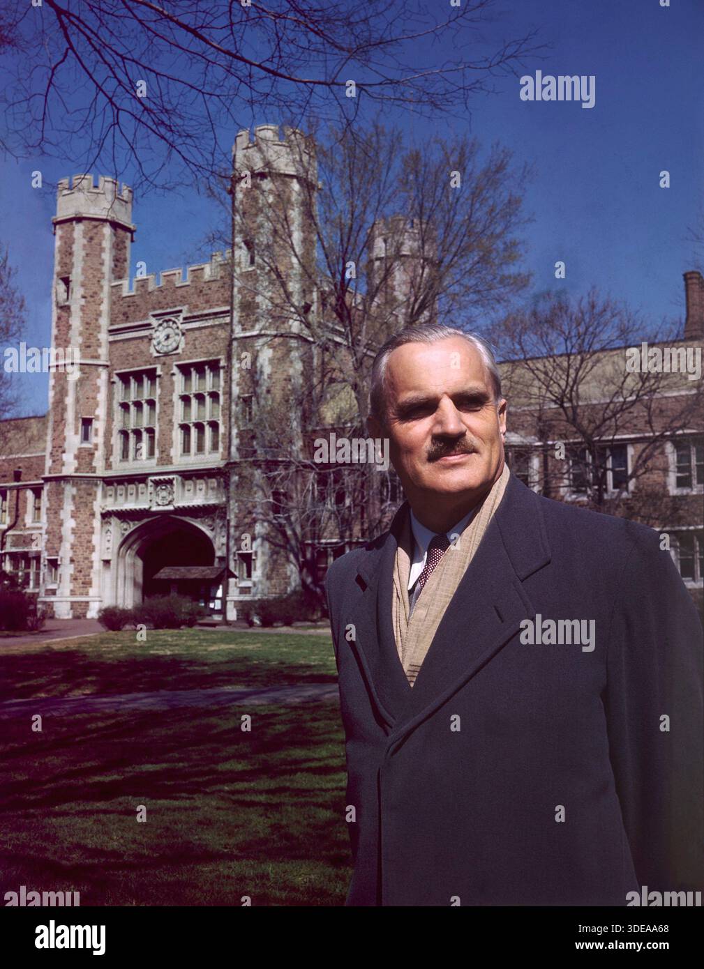 Il professor Arthur Compton, premio nobel. Università di Washington. St. Louis, Missouri Foto Stock